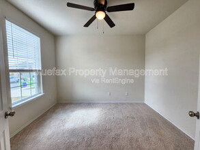 10367 Braunig in San Antonio, TX - Building Photo - Building Photo