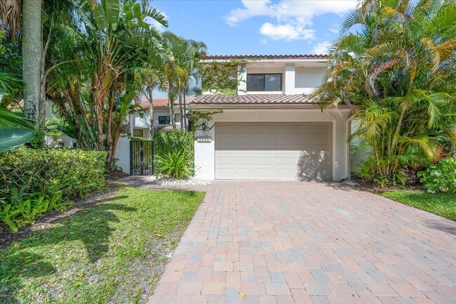 2585 Sheltingham Dr in Wellington, FL - Building Photo - Building Photo