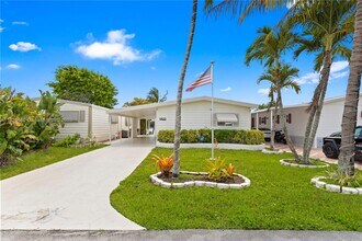 5620 Lagoon Dr in Fort Lauderdale, FL - Building Photo - Building Photo