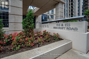 155 Beecroft Rd in Toronto, ON - Building Photo