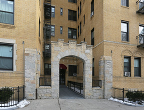 291 Sterling St in Brooklyn, NY - Foto de edificio - Building Photo