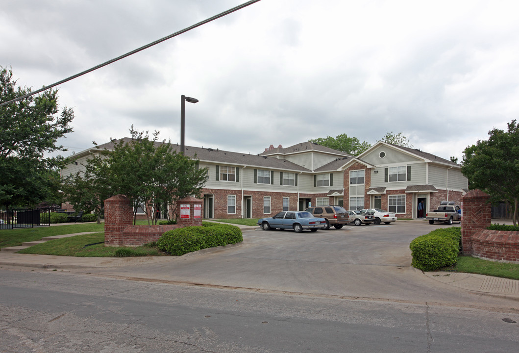 1926 N Carroll Ave in Dallas, TX - Building Photo