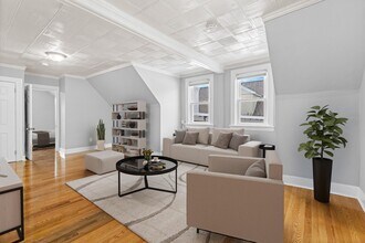 104 OAK St in Weehawken, NJ - Building Photo - Building Photo