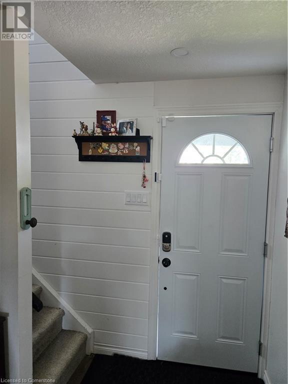 25 Britten Close in Hamilton, ON - Building Photo - Building Photo