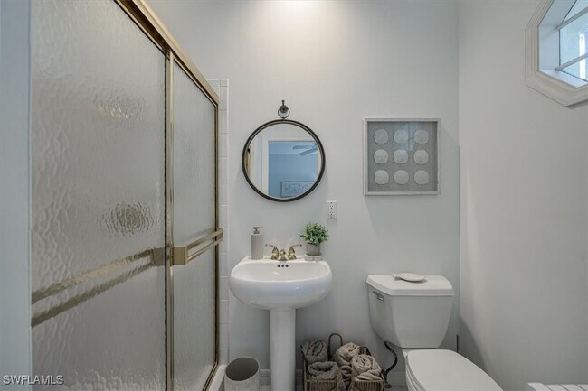 property at 3722 Rachel Ln