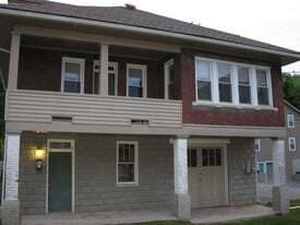 724 1/2 McLane Ave in Morgantown, WV - Building Photo