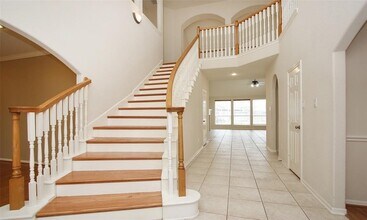 6319 Misty Creek in Missouri City, TX - Building Photo - Building Photo