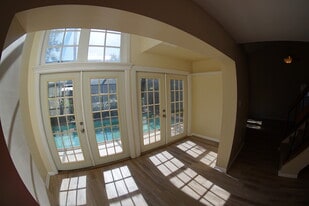 6251 Sandcrest Cir in Orlando, FL - Building Photo