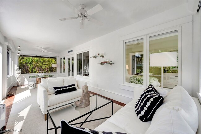 property at 1375 Gordon Dr