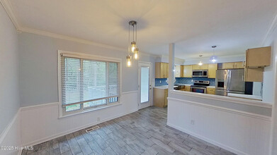 816 Gadwell Loop in Jacksonville, NC - Foto de edificio - Building Photo