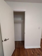 41-24 40th St in Queens, NY - Building Photo - Building Photo