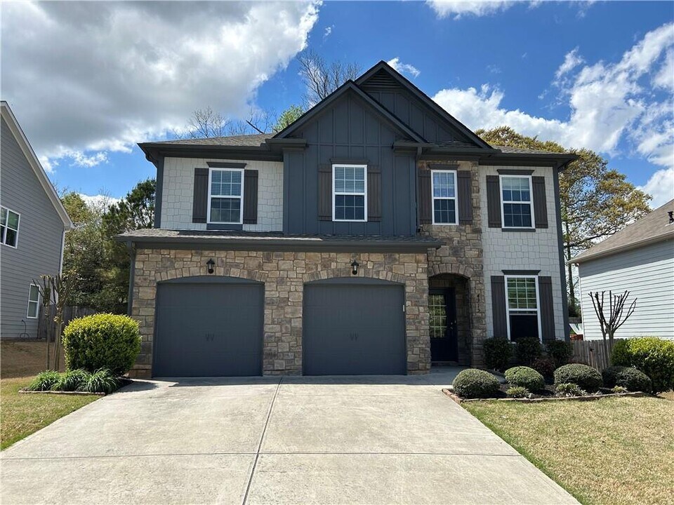 4315 Huron Dr in Cumming, GA - Building Photo