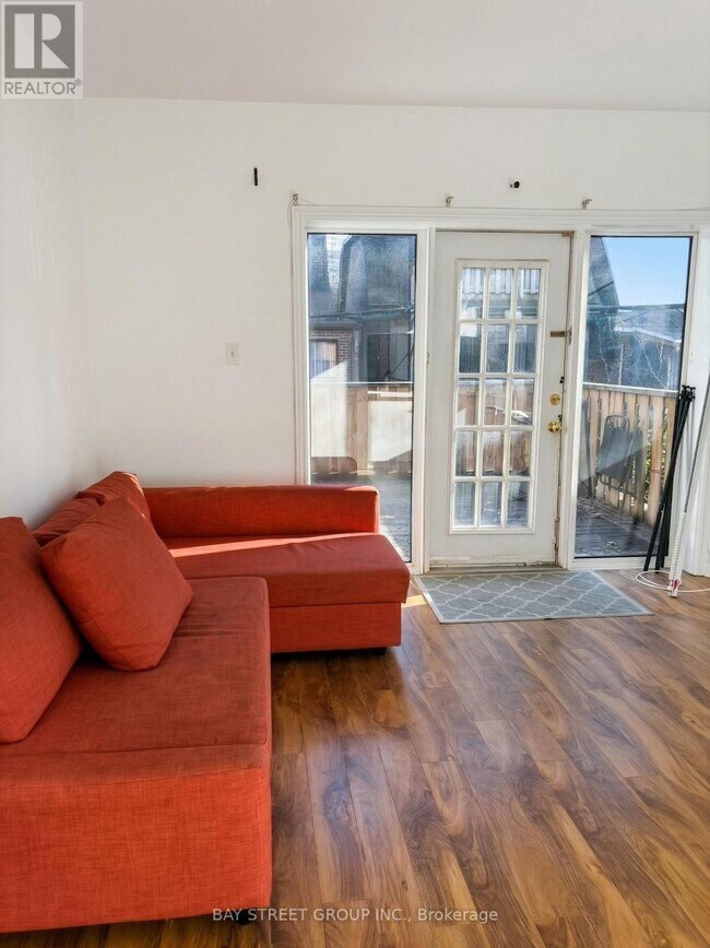 65 Gloucester St in Toronto, ON - Building Photo - Building Photo