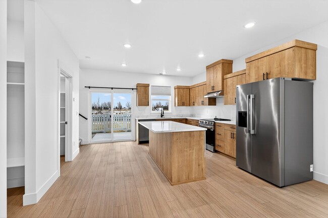 2127 Pebble Brook Ct in Rexburg, ID - Building Photo - Building Photo