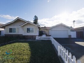 1736 Myra Dr in San Jose, CA - Building Photo