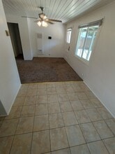 1115-1121 El Vecino Ct in Modesto, CA - Building Photo - Building Photo