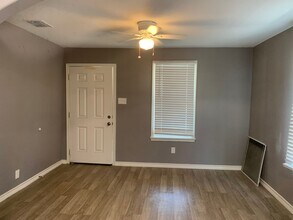 1726 Sherman St in Corpus Christi, TX - Building Photo - Building Photo
