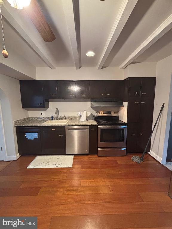 14204 London Ln in Rockville, MD - Building Photo - Building Photo