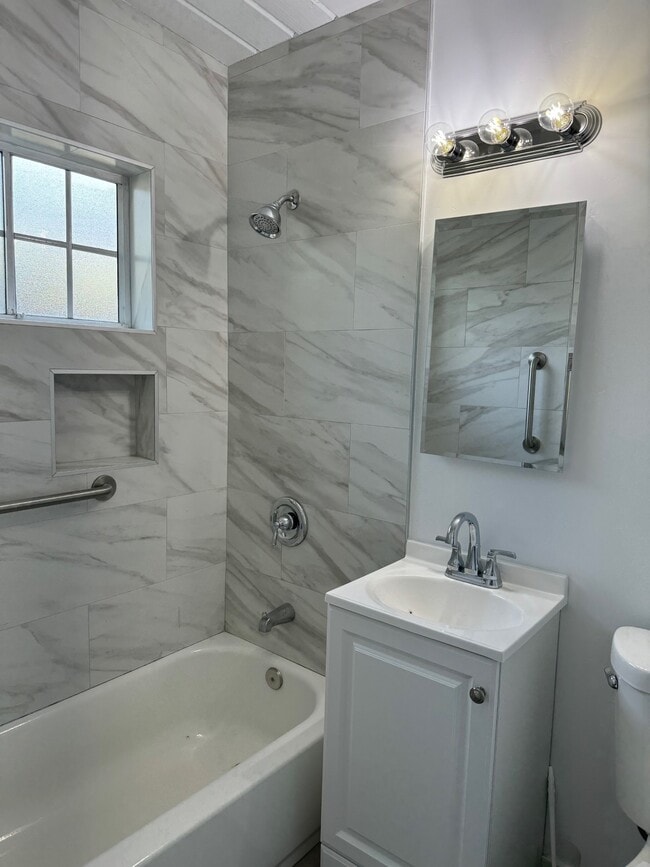 3738 Acacia St in San Diego, CA - Building Photo - Building Photo