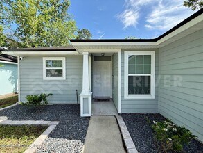8212 Maple St in Jacksonville, FL - Building Photo - Building Photo