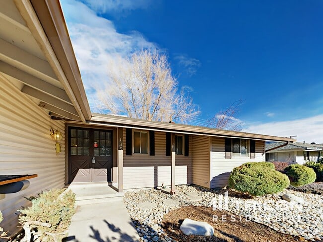 1355 Royal Dr in Reno, NV - Building Photo - Building Photo