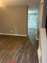Oak Ridge Duplexes in Kannapolis, NC - Foto de edificio - Interior Photo