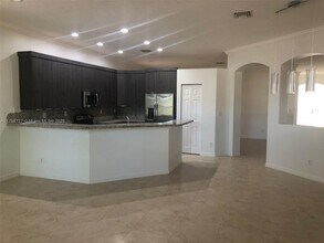 4274 Seneca Ave in Weston, FL - Building Photo - Building Photo