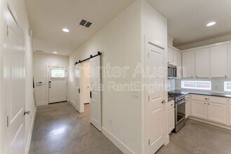 2504 E 13th St in Austin, TX - Building Photo - Building Photo