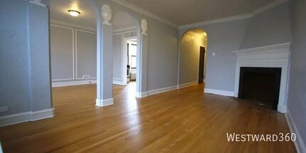 2244 W Winona St in Chicago, IL - Building Photo - Building Photo