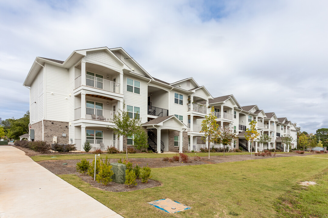 Abbington Square in Raleigh, NC - Building Photo