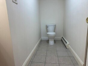390 Main St in Beacon, NY - Building Photo - Building Photo