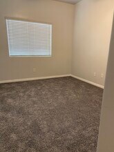 11100 Vista De Cally Dr in Bakersfield, CA - Building Photo - Building Photo