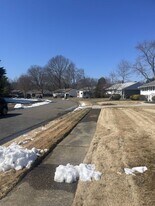 1707 Dalfield Dr in Wilmington, DE - Building Photo