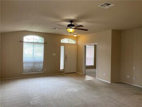 2305 Butler Way in Round Rock, TX - Building Photo - Building Photo