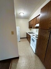 2045-2151 Meadow Ln in Schererville, IN - Building Photo - Building Photo