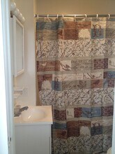 912 N 10th St, Unit #5 in Lafayette, IN - Building Photo - Building Photo