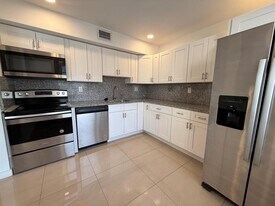 514 Piedmont K in Delray Beach, FL - Building Photo