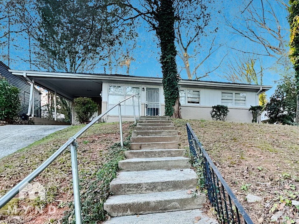 450 Fairburn Rd NW in Atlanta, GA - Building Photo