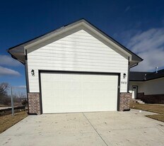9418 N Chris in Bel Aire, KS - Building Photo