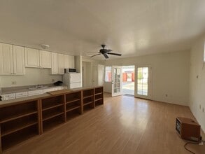 35458 80th St E in Littlerock, CA - Building Photo - Building Photo