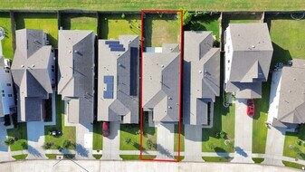 6738 Beck Canyon Dr in Houston, TX - Building Photo