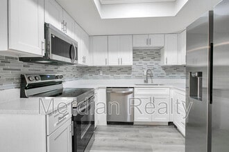 513 Fairways Ln in Ocala, FL - Foto de edificio - Building Photo