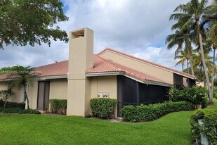 202 Old Meadow Way in Palm Beach Gardens, FL - Building Photo