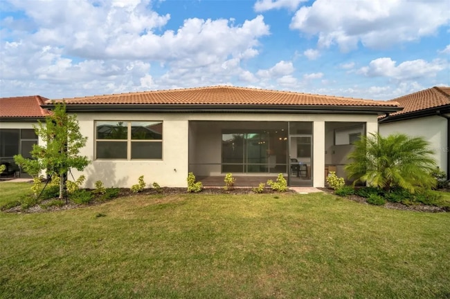 341 Villoresi Blvd in Nokomis, FL - Foto de edificio - Building Photo