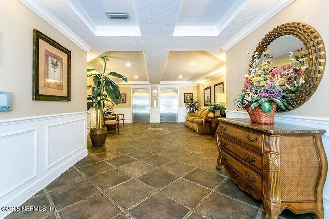 4480 Deerwood Lake Pkwy in Jacksonville, FL - Building Photo - Building Photo