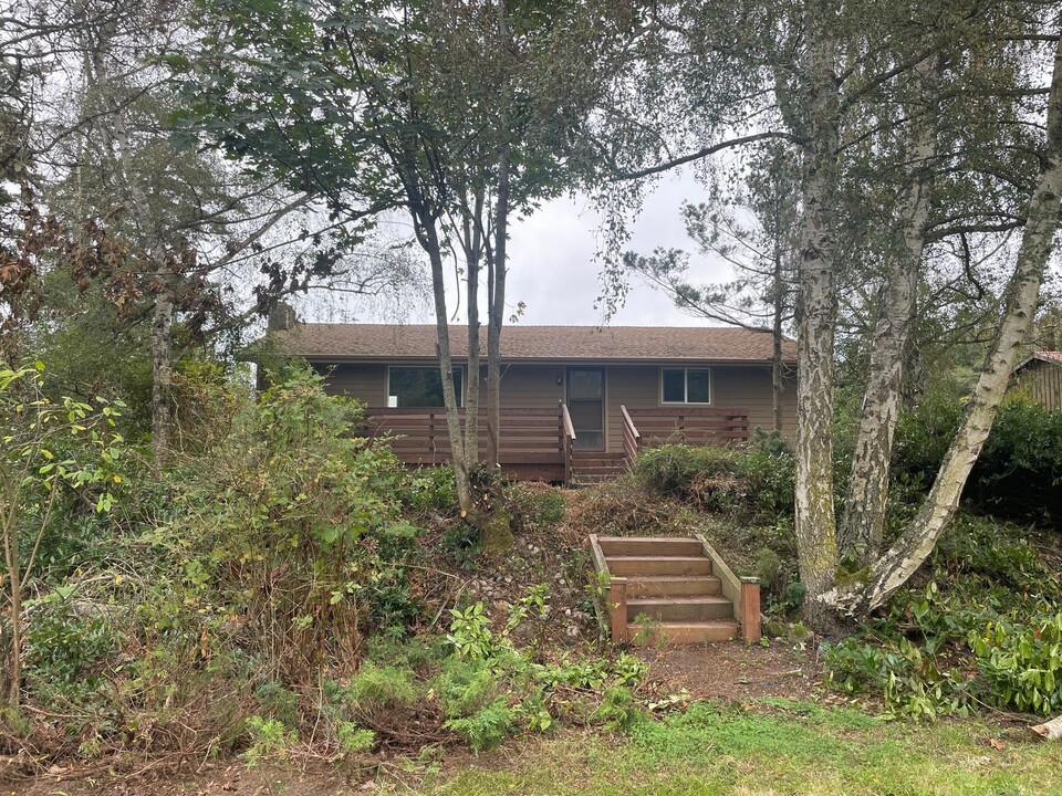 7348 Thistle Ln in Anacortes, WA - Building Photo