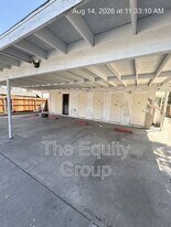 527 S Garden St in Visalia, CA - Building Photo