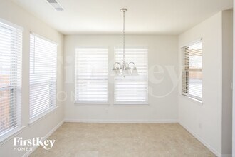 1014 Longhill Way in Forney, TX - Foto de edificio - Building Photo