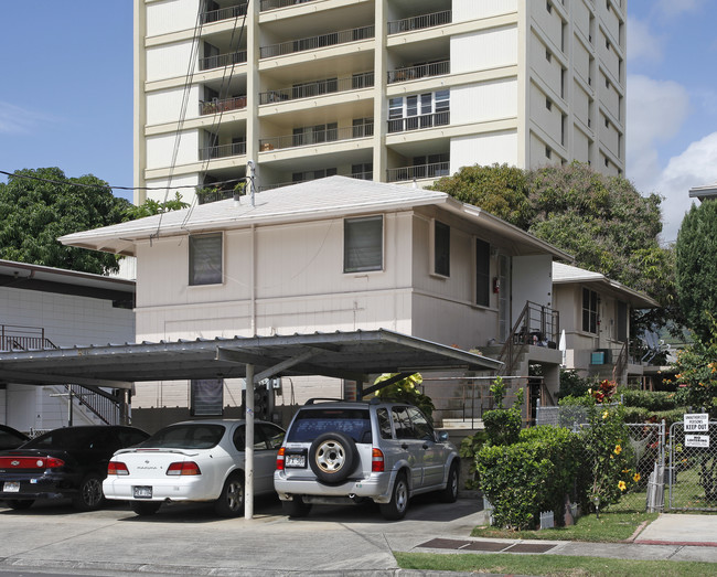 2214 Fern St in Honolulu, HI - Building Photo - Building Photo