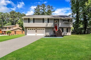 3265 Bluebonnet Trail